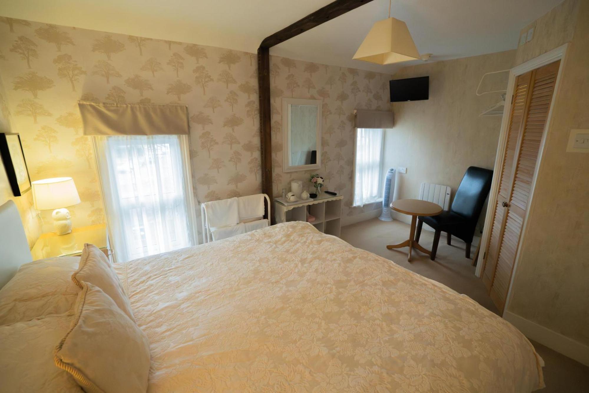 Maison Dieu Guest House Дувър Екстериор снимка