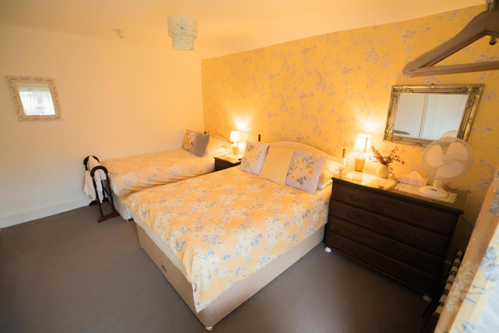 Maison Dieu Guest House Дувър Екстериор снимка