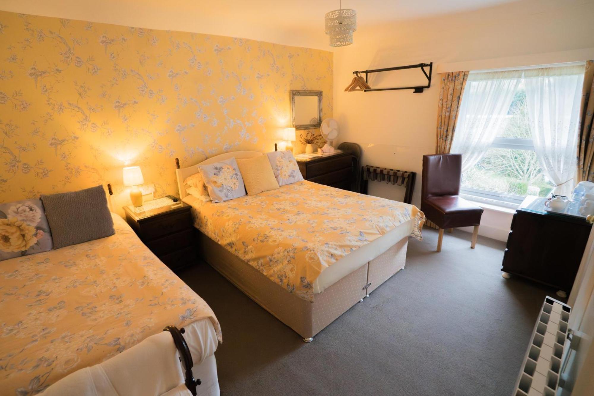 Maison Dieu Guest House Дувър Екстериор снимка