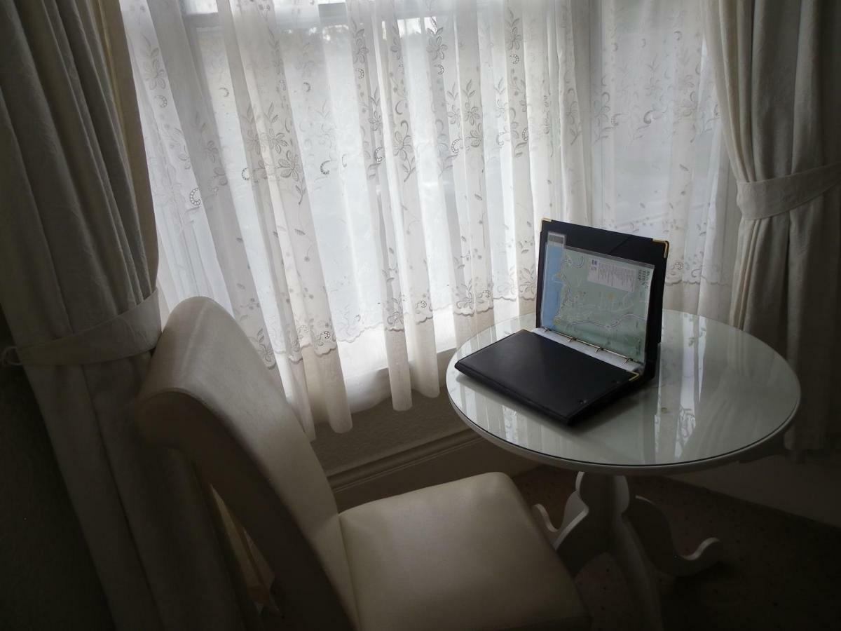 Maison Dieu Guest House Дувър Екстериор снимка